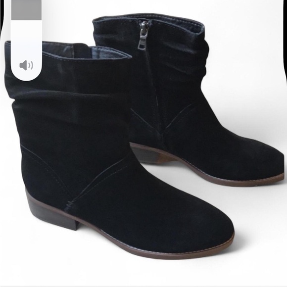 EUC Lucca Lane leather Black Ankle Booties - Picture 6 of 9